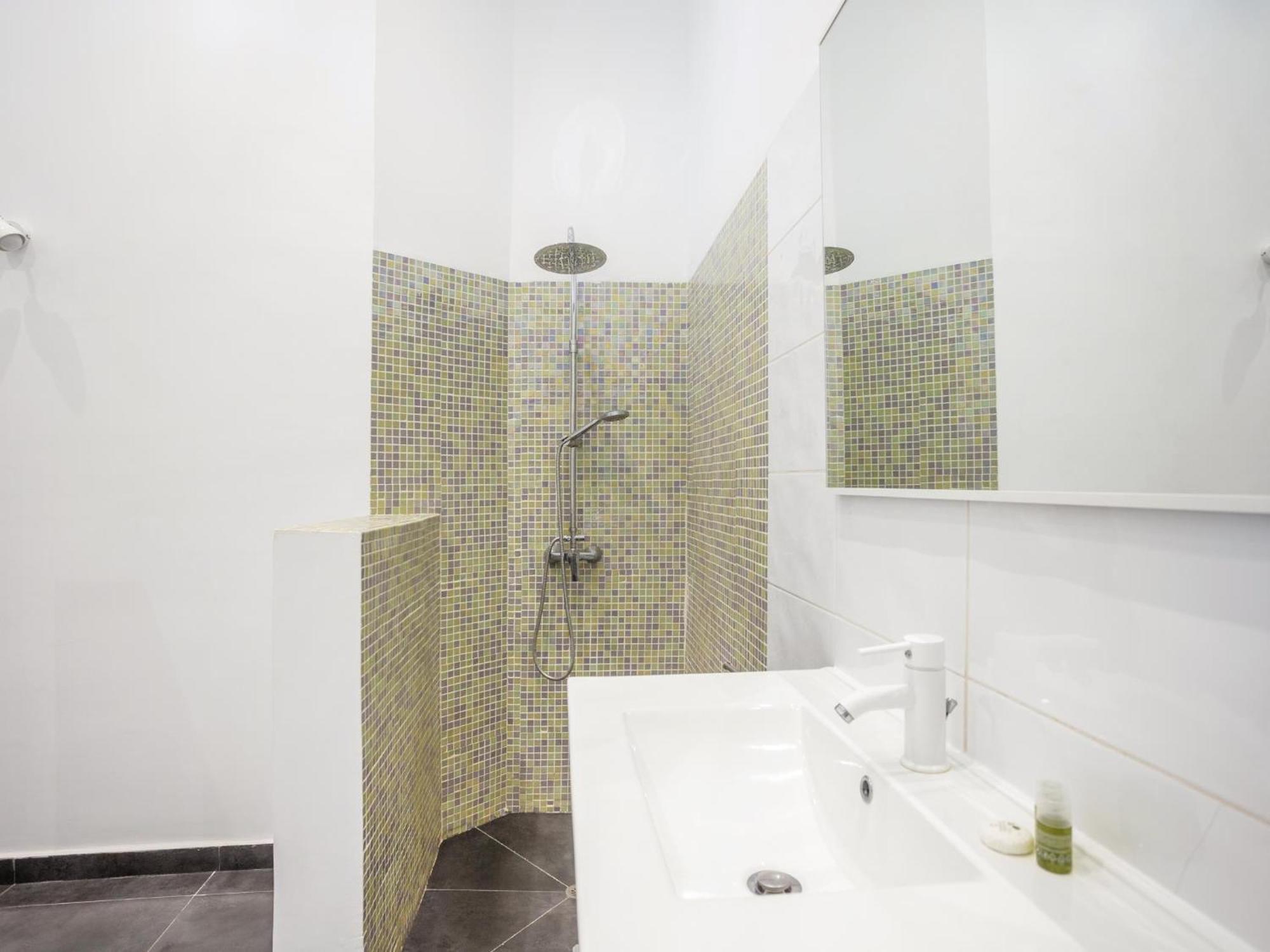 Villa Olbia Charming Dreamview With Jacuzzi 阿德耶 外观 照片